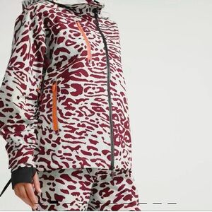 Adidas by Stella McCartney NWT true nature Ski Jacket maroon with Mint Base